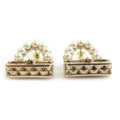 Chanel Earrings Quilted Gold