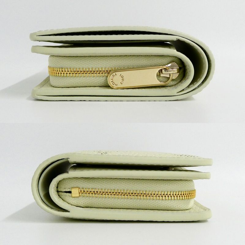 Louis Vuitton Portefeuille Mahina Jade Green Bifold Wallet