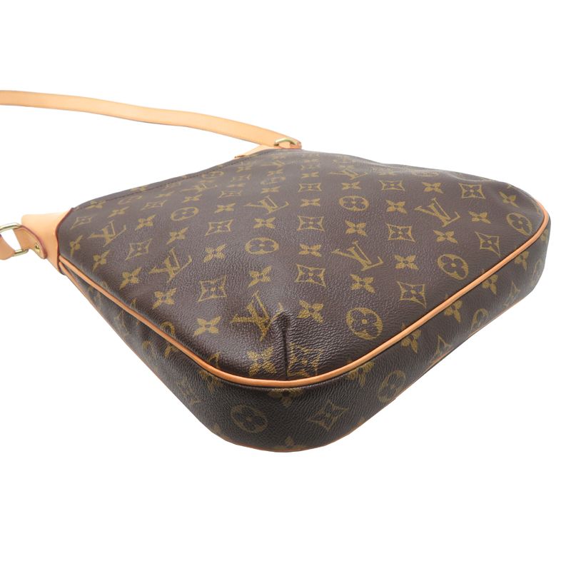 Louis Vuitton Shoulder Bag Leather Brown