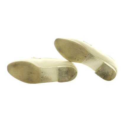 Chanel CC Logo Chain Loafer Leather 35.5 Ivory SS