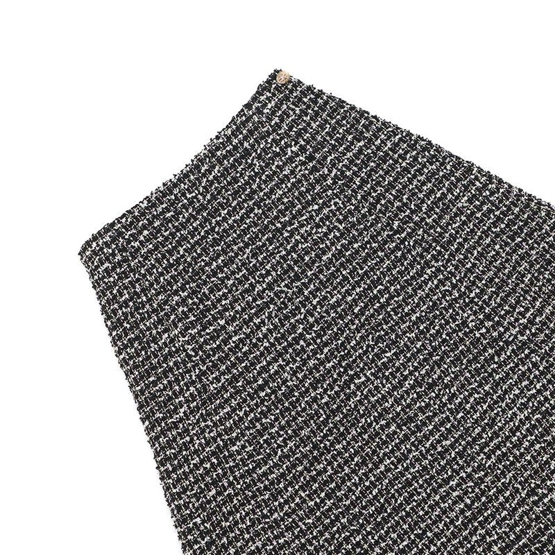 Chanel Skirt CC Logo Metiers D'art Tweed 34 Black Multicolor
