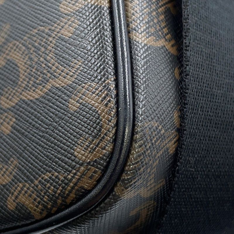 Celine Shoulder Bag Triomphe Horizontal Leather Black Brown