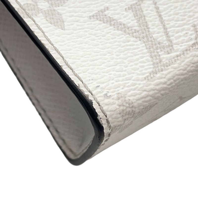 Louis Vuitton Shoulder Bag Monogram Taiga Gaston Wearable Wallet Optical White
