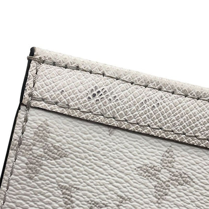 Louis Vuitton Shoulder Bag Monogram Taiga Gaston Wearable Wallet Optical White