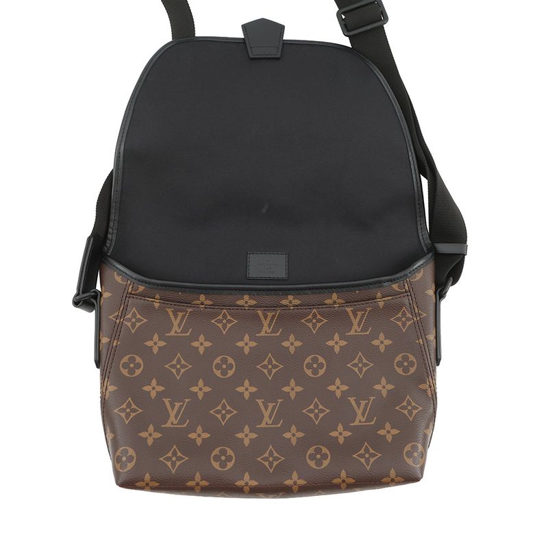 Louis Vuitton Shoulder Bag Monogram Macassar Magnetic Noir Black