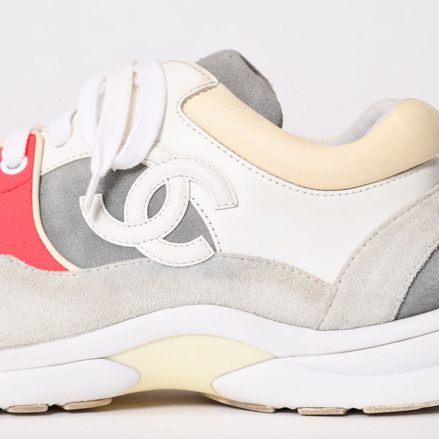 Chanel CC Logo Suede Sneakers White Gray — view 7