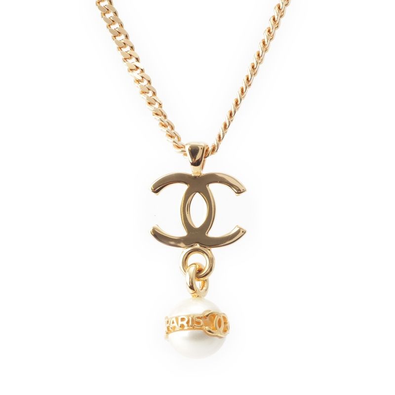Chanel CC Logo Pearl Necklace Gold