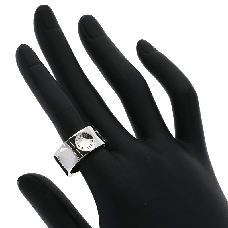 Louis Vuitton Grand Bag Empreinte Ring 18k White Gold