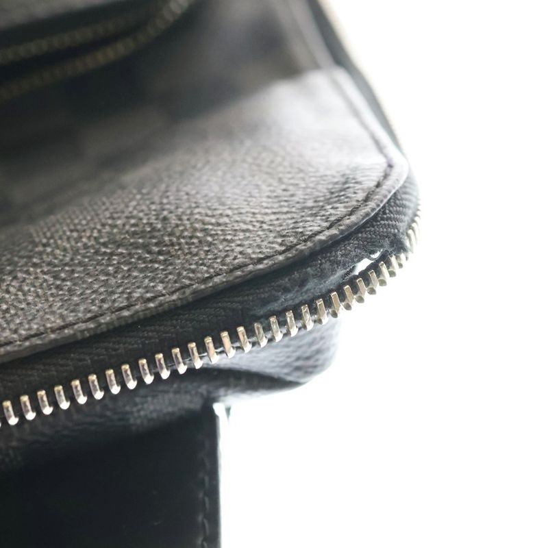Louis Vuitton Damier Graphite Avenue Belt Bag Black Leather Silver