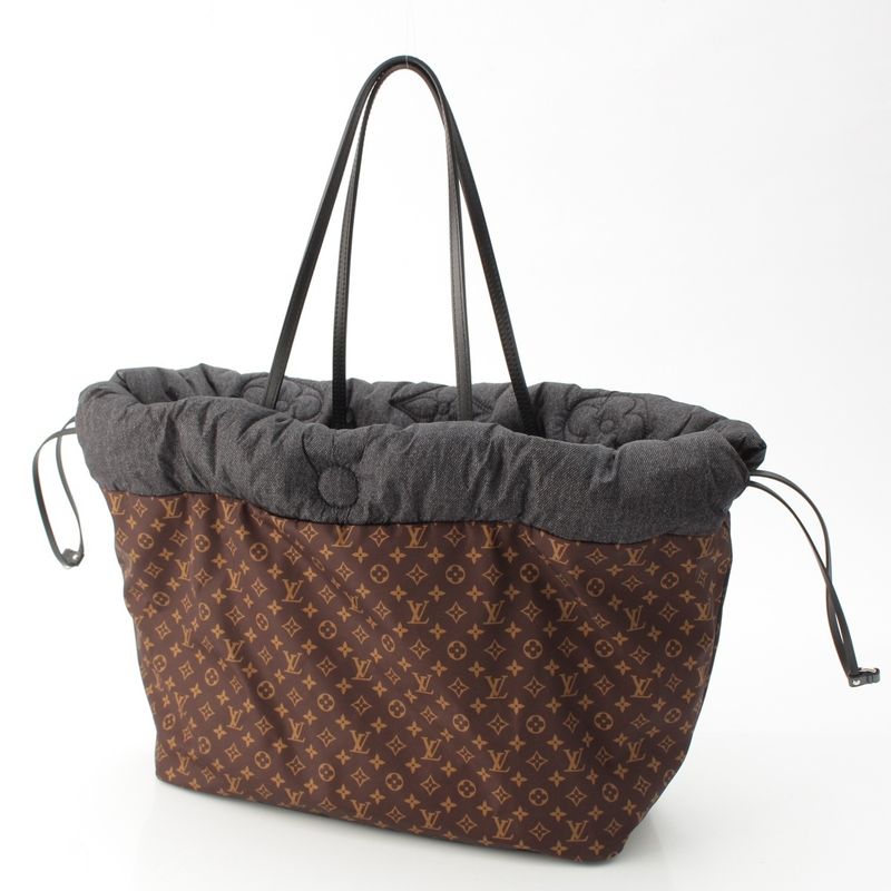 Louis Vuitton Neverfull Inside Out MM Nylon Reversible Tote Black