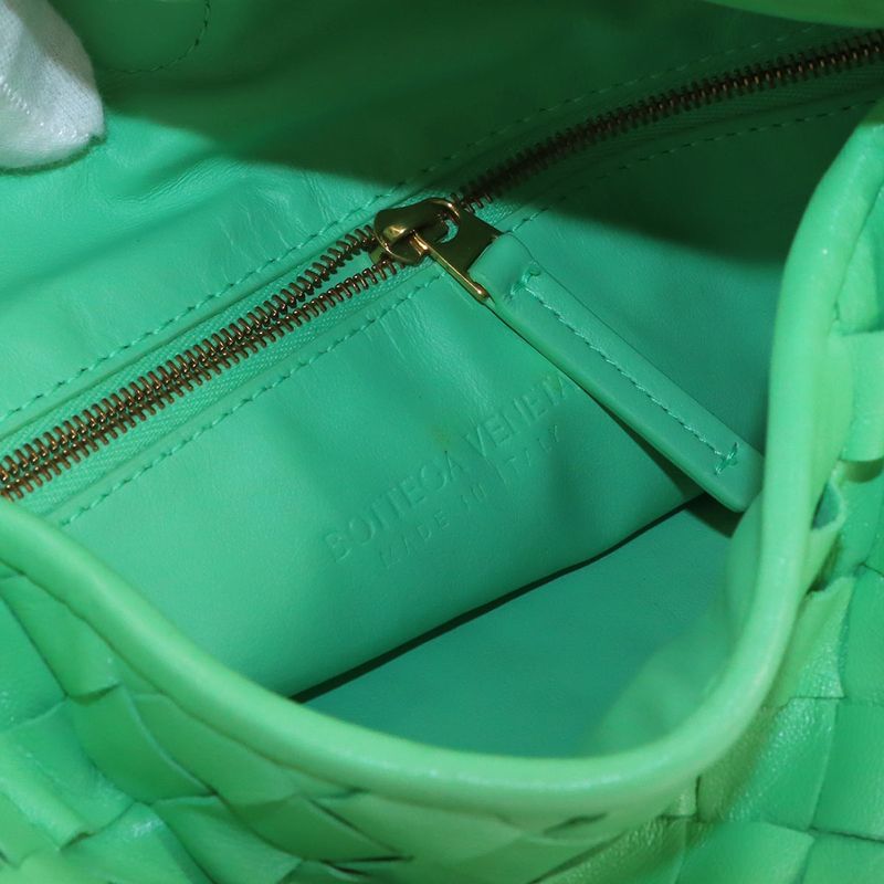 Bottega Veneta Intrecciato Pop Small Shoulder Bag Leather Green