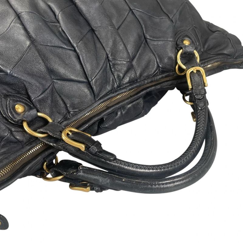 Miu Miu Quilted 2-Way Shoulder Bag Matelasse Miu Black