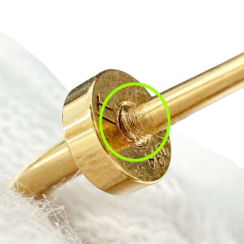 Louis Vuitton Earrings Blooming Gold Logo Feminine