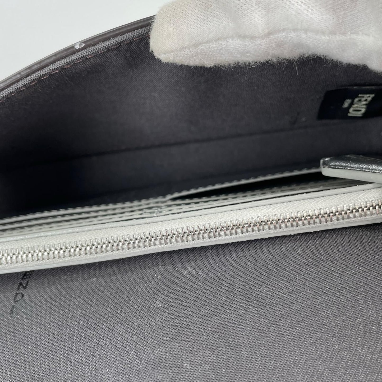 Fendi Shoulder Bag Leather Silver — view 7