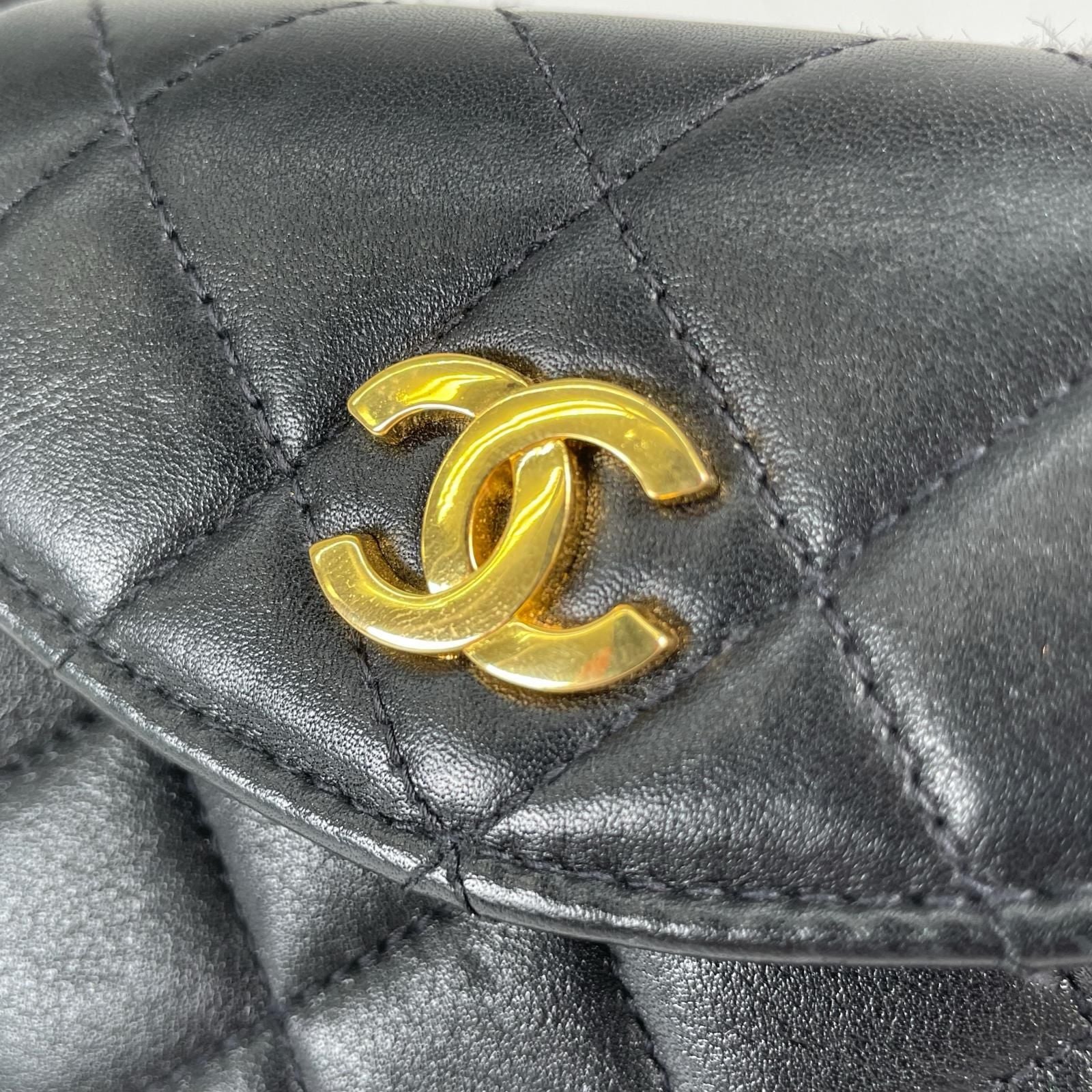 Chanel Quilted Waist Bag Lambskin Black — view 7