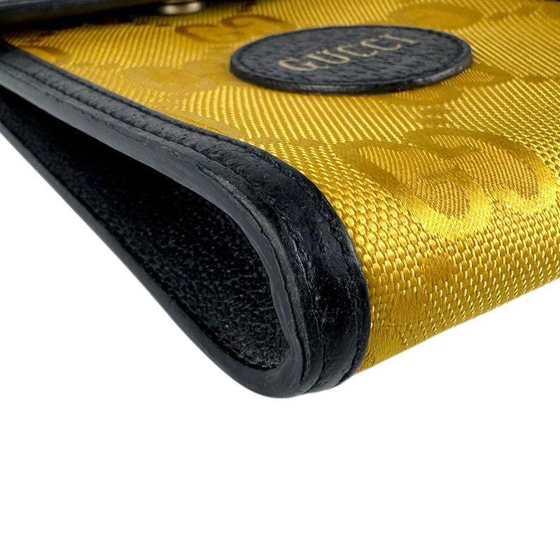 Gucci Phone Pouch Shoulder Bag Off the Grid