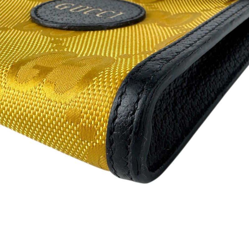 Gucci Phone Pouch Shoulder Bag Off the Grid