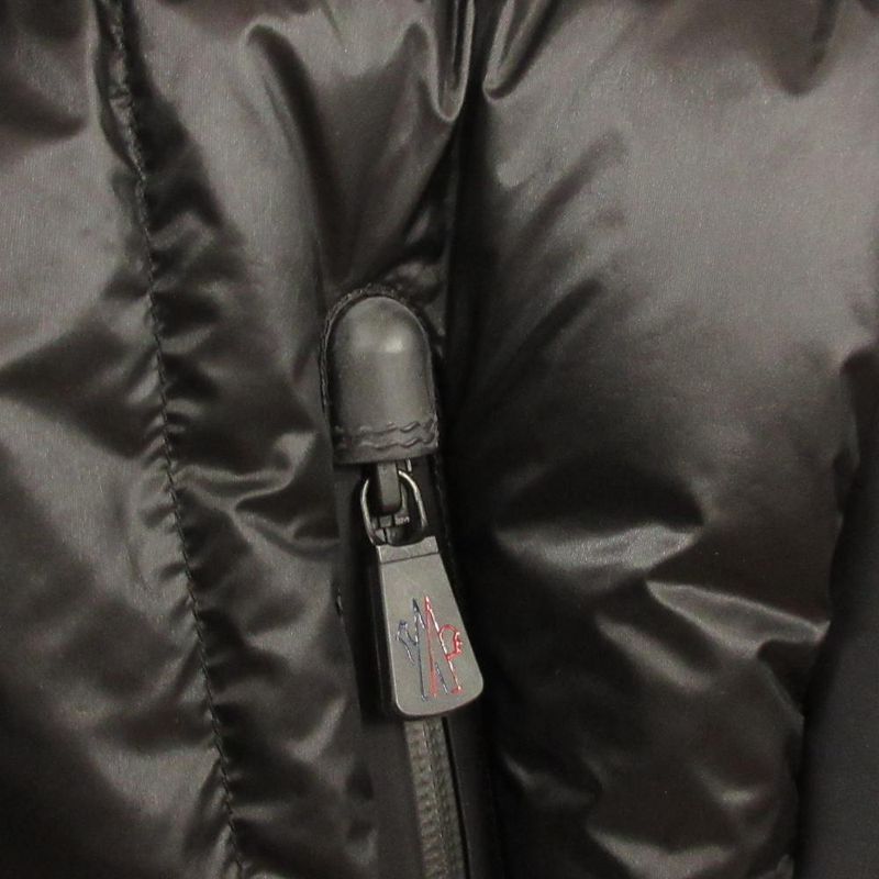Moncler Grenoble Canmore Giubbotto Down Jacket Zip Up 1 Black