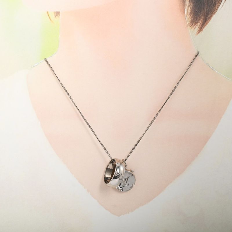 Louis Vuitton Necklace Ring Monogram