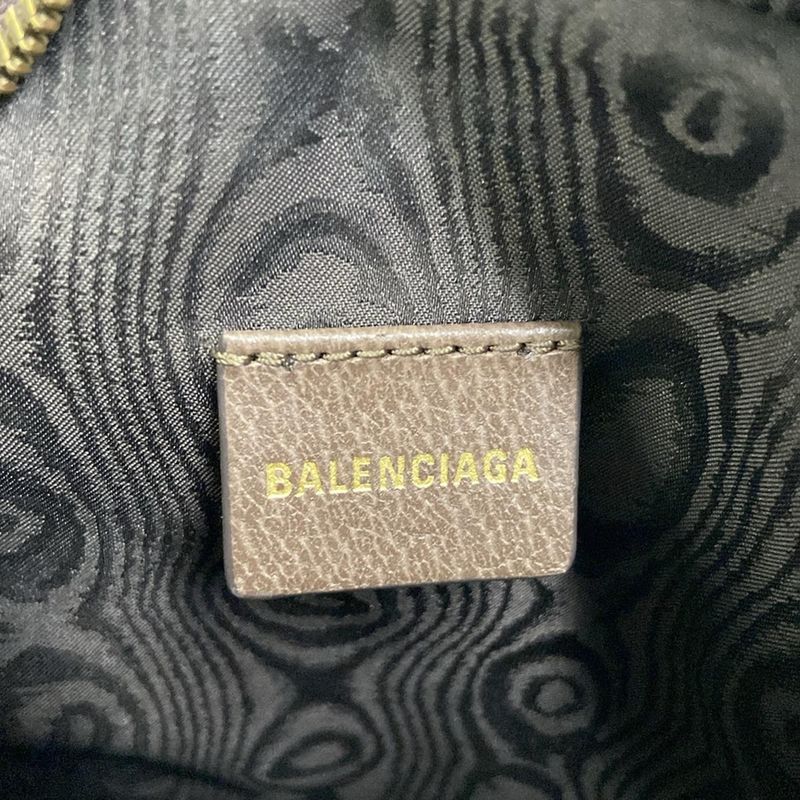 Gucci Shoulder Bag the Hacker Zip Dark Brown Beige Multi Collaboration Leather