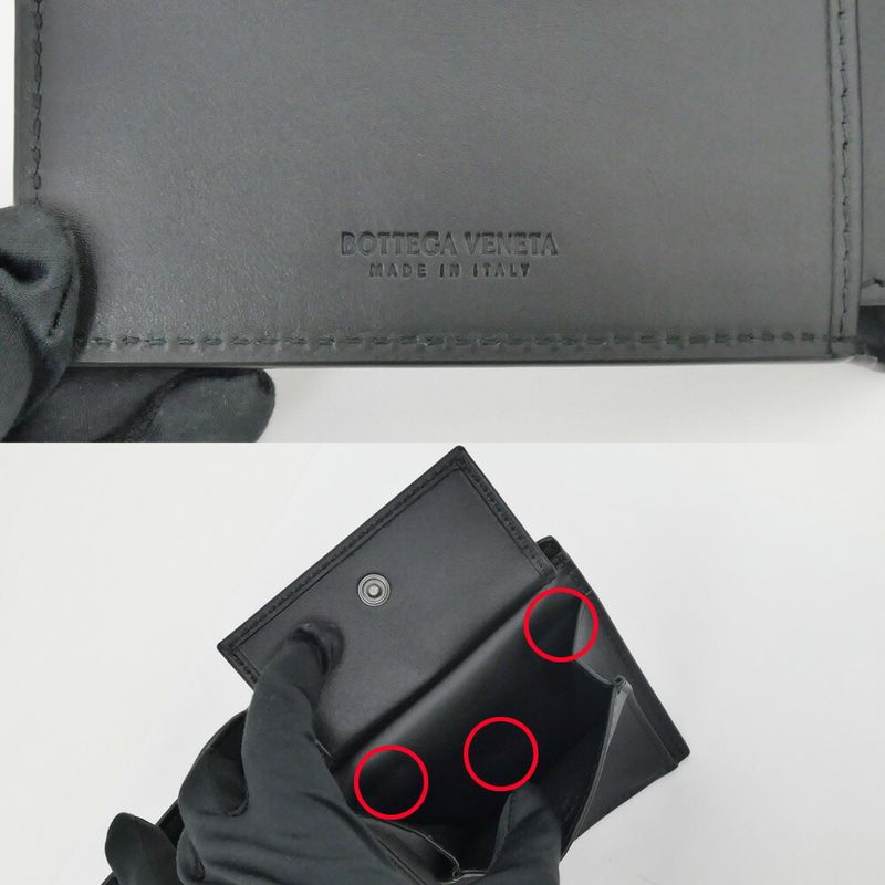 Bottega Veneta Intrecciato Bifold Wallet with Coin Pass Black Calf Leather