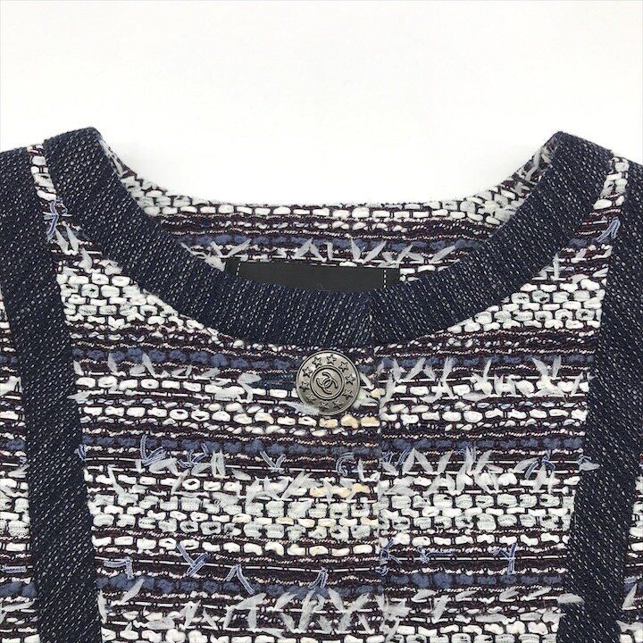 Chanel CC Logo Coco Button Tweed Collarless Jacket 36 Multi