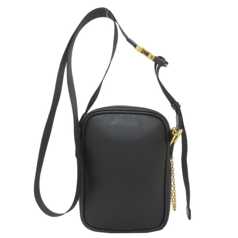 Fendi Calligraphy Studded Shoulder Bag Leather