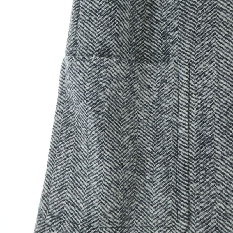 Bottega Veneta Sleeveless Felted Wool Chevron Coat Gray White