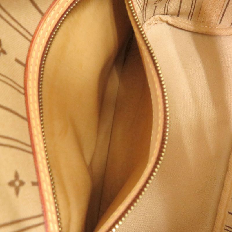 Louis Vuitton Neverfull PM Monogram Tote