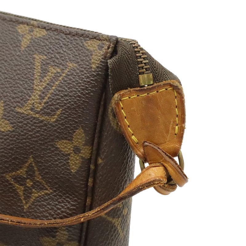 Louis Vuitton Monogram Pochette Pouch Handbag Party