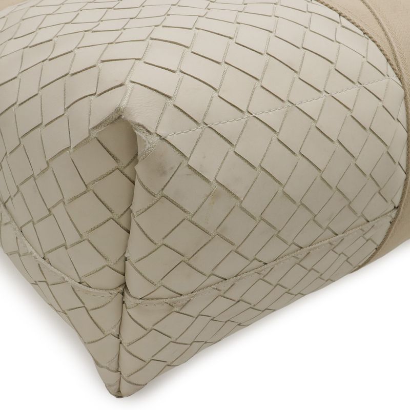 Bottega Veneta Intrecciato Scorpito Tote Largeto Shoulder Bag Ivory