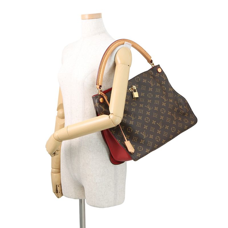 Louis Vuitton Shoulder Bag Monogram Gaia