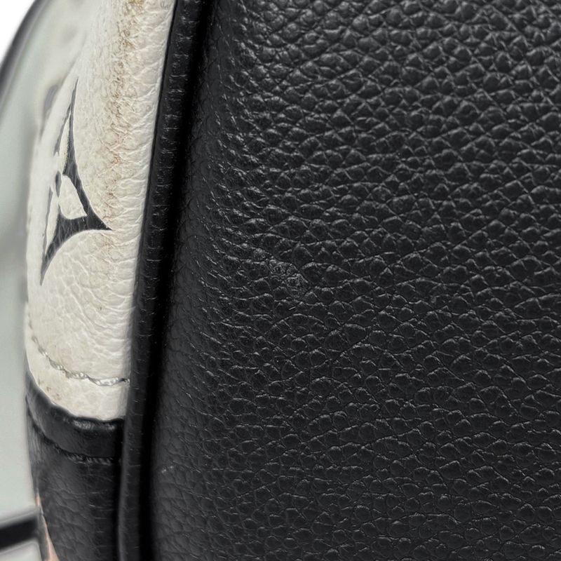 Louis Vuitton Neverfull MM Shoulder Bag Tote Monogram Empreinte Noir Black White