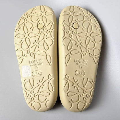 Loewe Bubble Form Slide Sandals Thong Beige