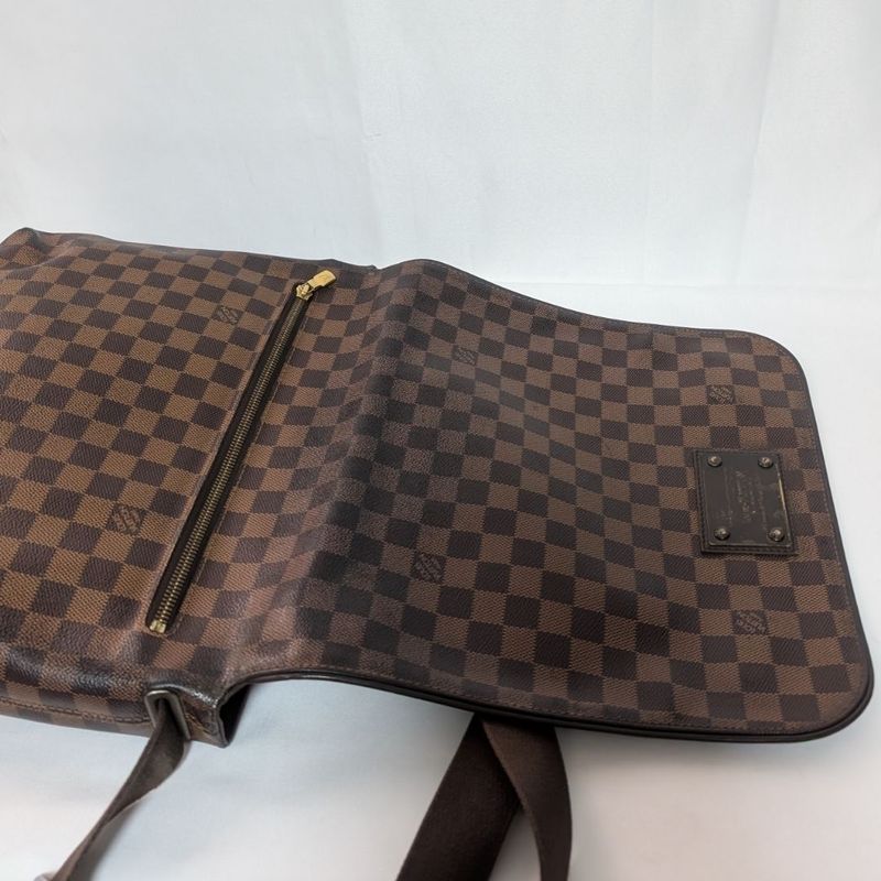 Louis Vuitton Brooklyn MM Damier Messenger Bag