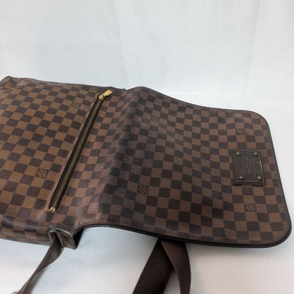 Louis Vuitton Brooklyn MM Damier Messenger Bag