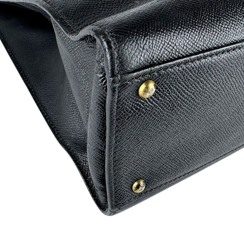 Chanel Shoulder Bag Black