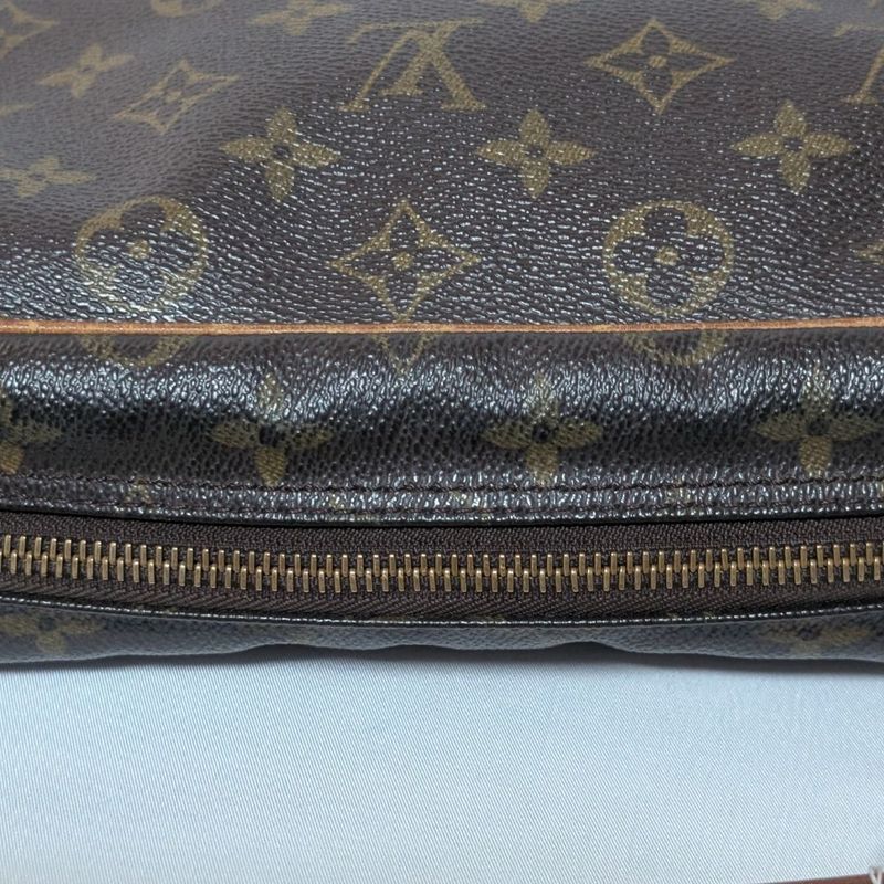 Louis Vuitton Trocadero 30 Monogram Shoulder Bag