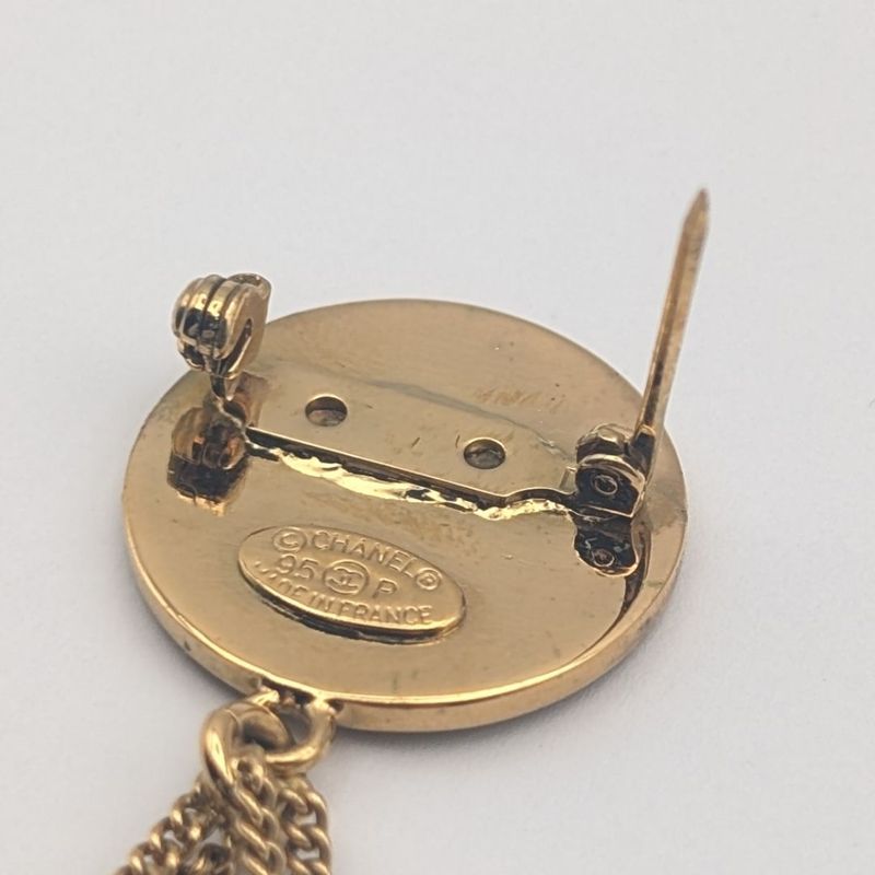 Chanel Brooch Quilted Bag Motif CC Logo
