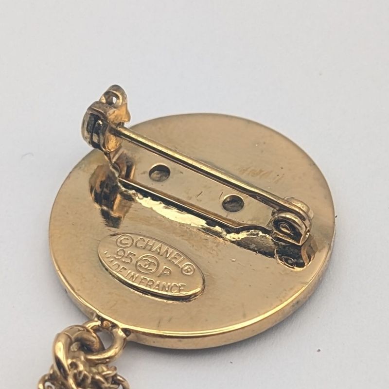 Chanel Brooch Quilted Bag Motif CC Logo