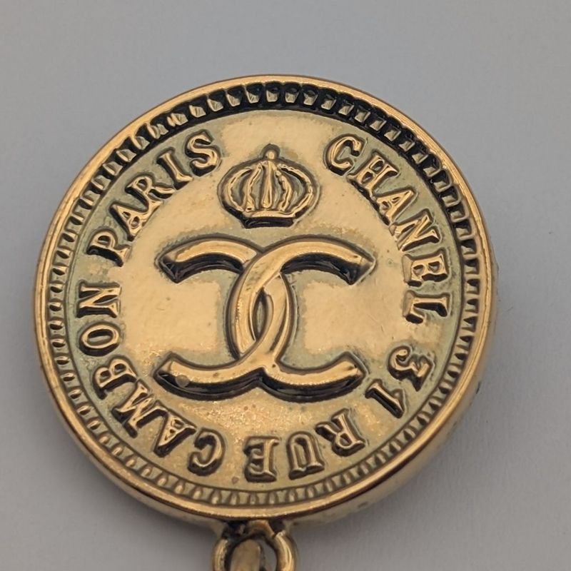 Chanel Brooch Quilted Bag Motif CC Logo