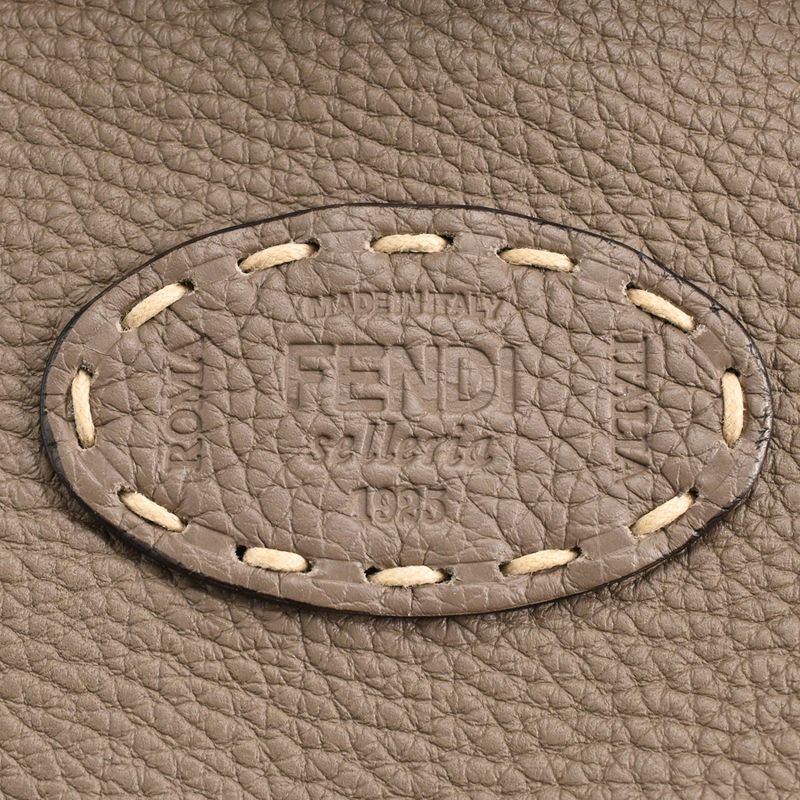 Fendi Handbag Peekaboo Icy-u