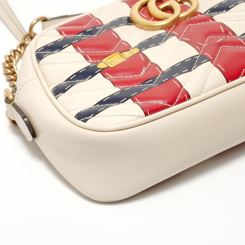 Gucci Shoulder Bag GG Marmont