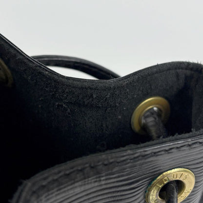 Louis Vuitton Petit Noir Shoulder Drawstring Bag Epi Black