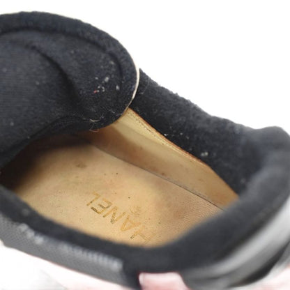 Chanel CC Logo Patent Leather Sneakers Red