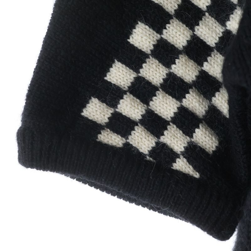 Saint Laurent Paris Taime Moi Non Plus Checkered Pattern Crew Neck Cropped Knit