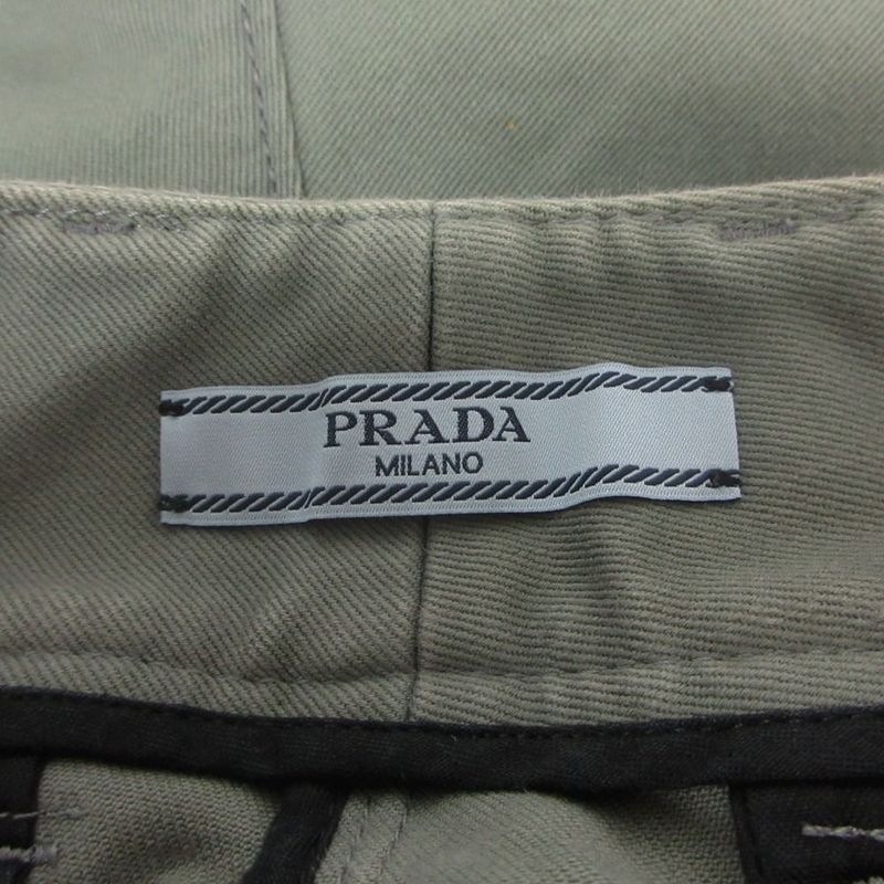 Prada Shorts Green 38 Pants