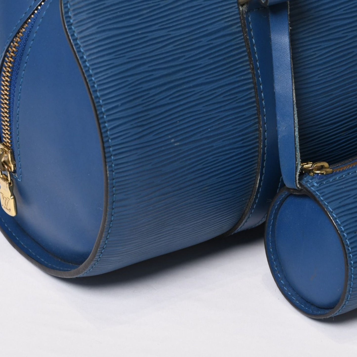 Louis Vuitton Handbag Papillon Soufflot Epi Blue — view 7