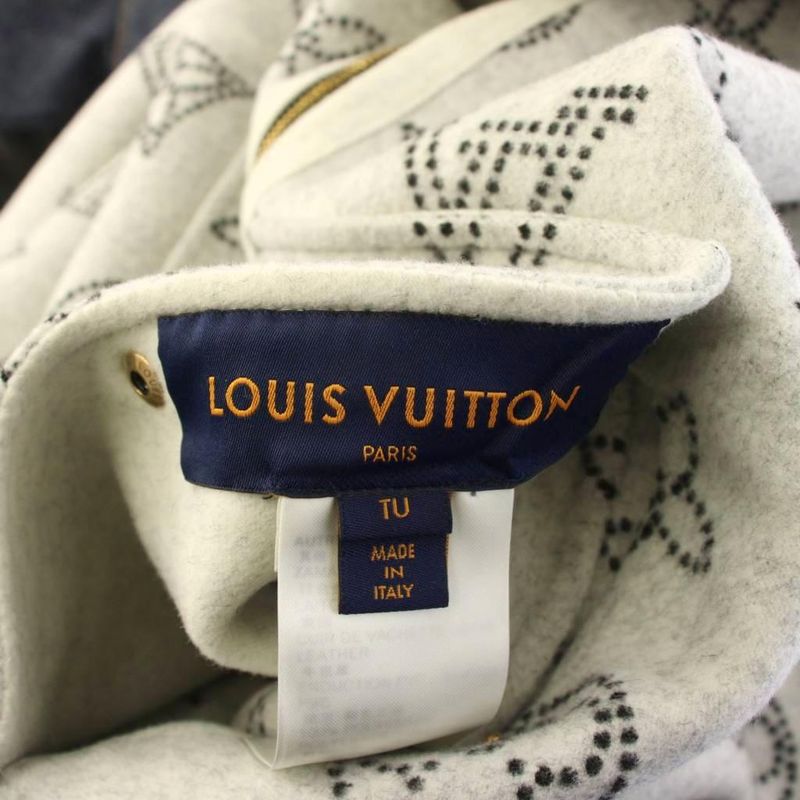 Louis Vuitton Reversible Monogram Mahina Cape Poncho Hoodie Mid Length TU White