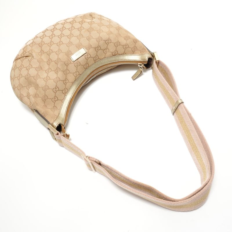 Gucci Shoulder Bag GG Canvas